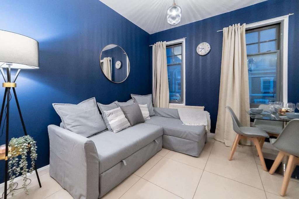 2 Bedroom Apartment London Eksteriør bilde