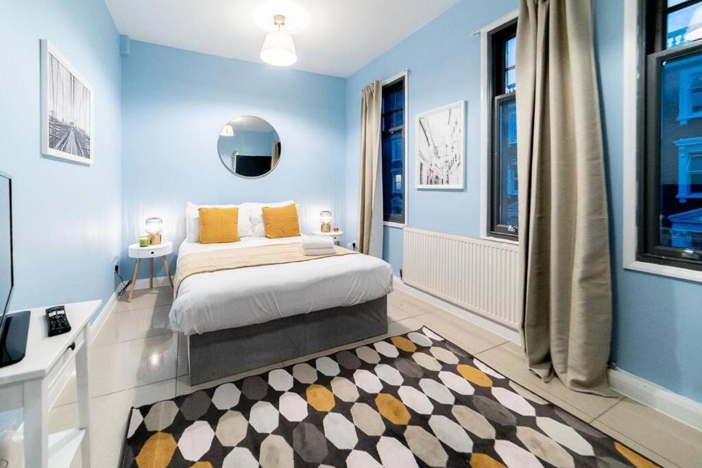 2 Bedroom Apartment London Eksteriør bilde
